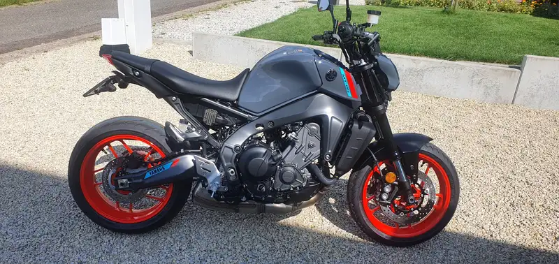 Yamaha MT-09 - foto 4