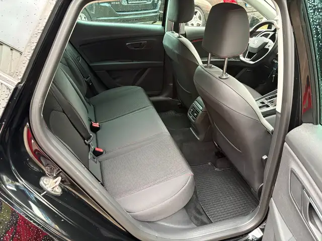 Seat Leon view 12