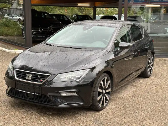 Seat Leon view 2
