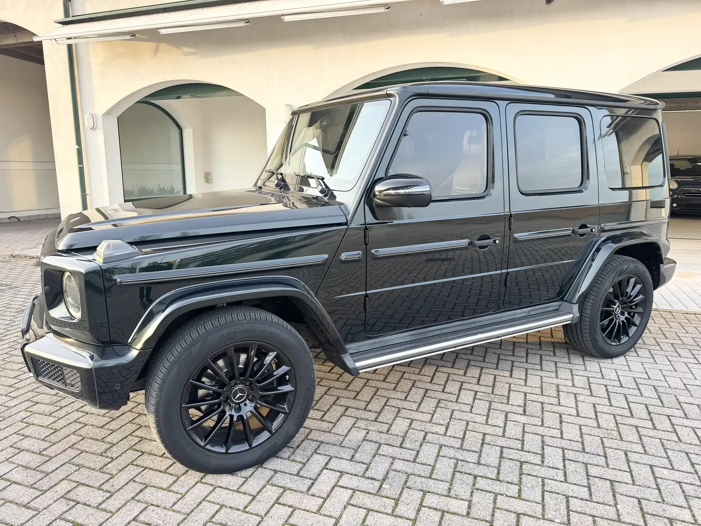 Mercedes-Benz G 350 350d PREMIUM PLUS 286cv MEGA FULL Verde - 1