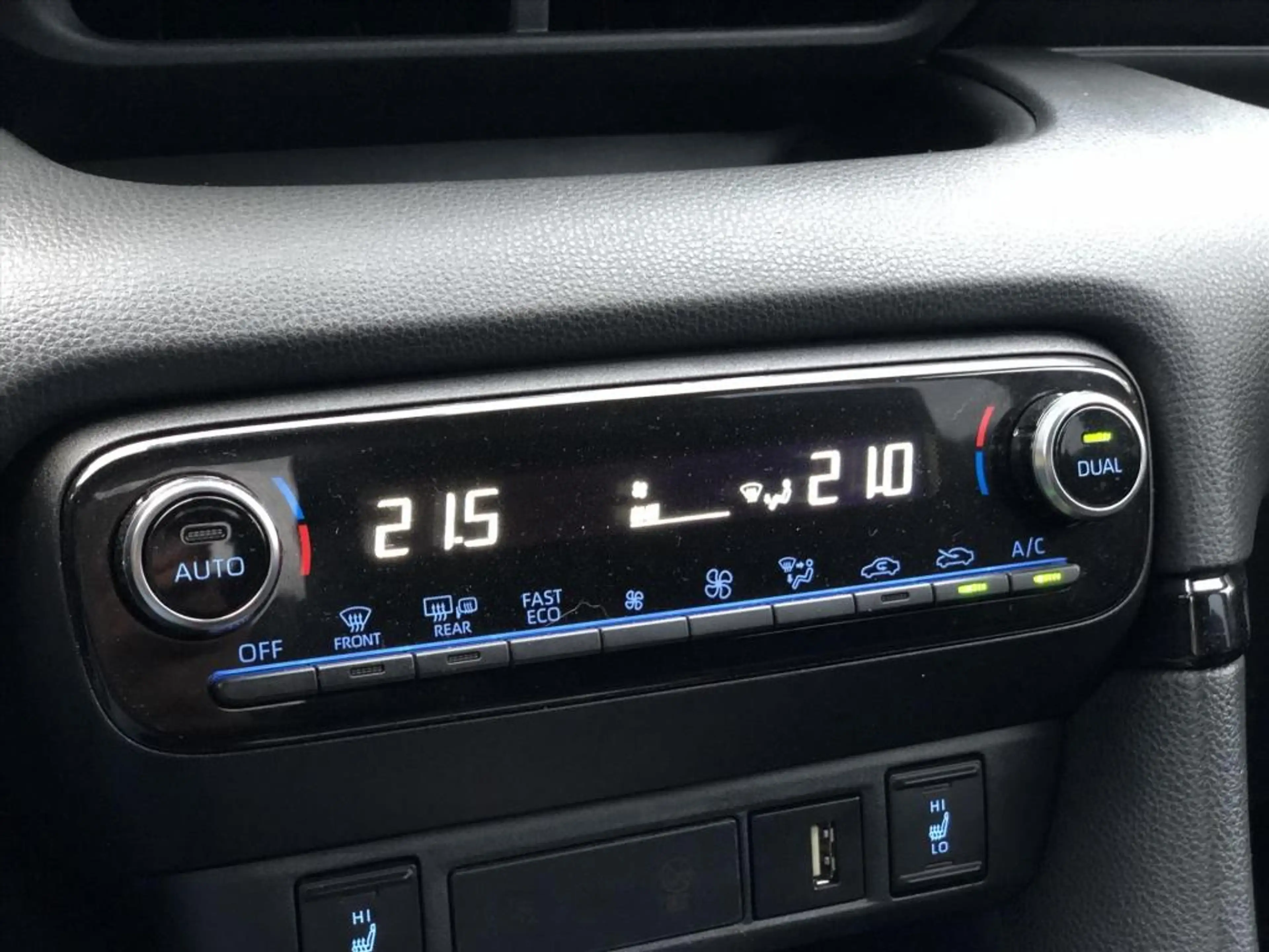 Toyota Yaris 1.5 Hybrid GR Sport | JBL, Dodehoekherkenning, Sto — photo 33
