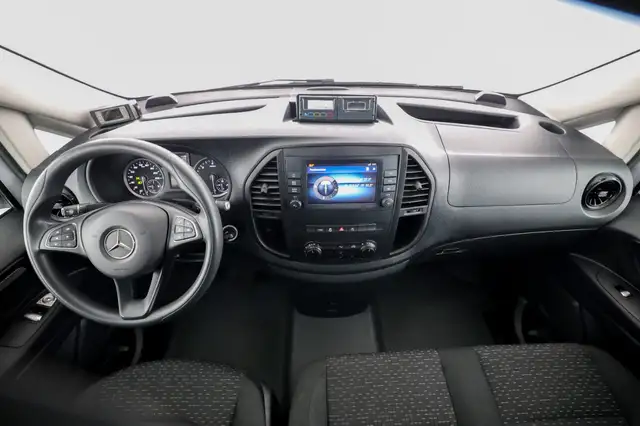Mercedes-Benz Vito 116 CDI Kasten Lang PTS SHZ Cam Ansicht 8