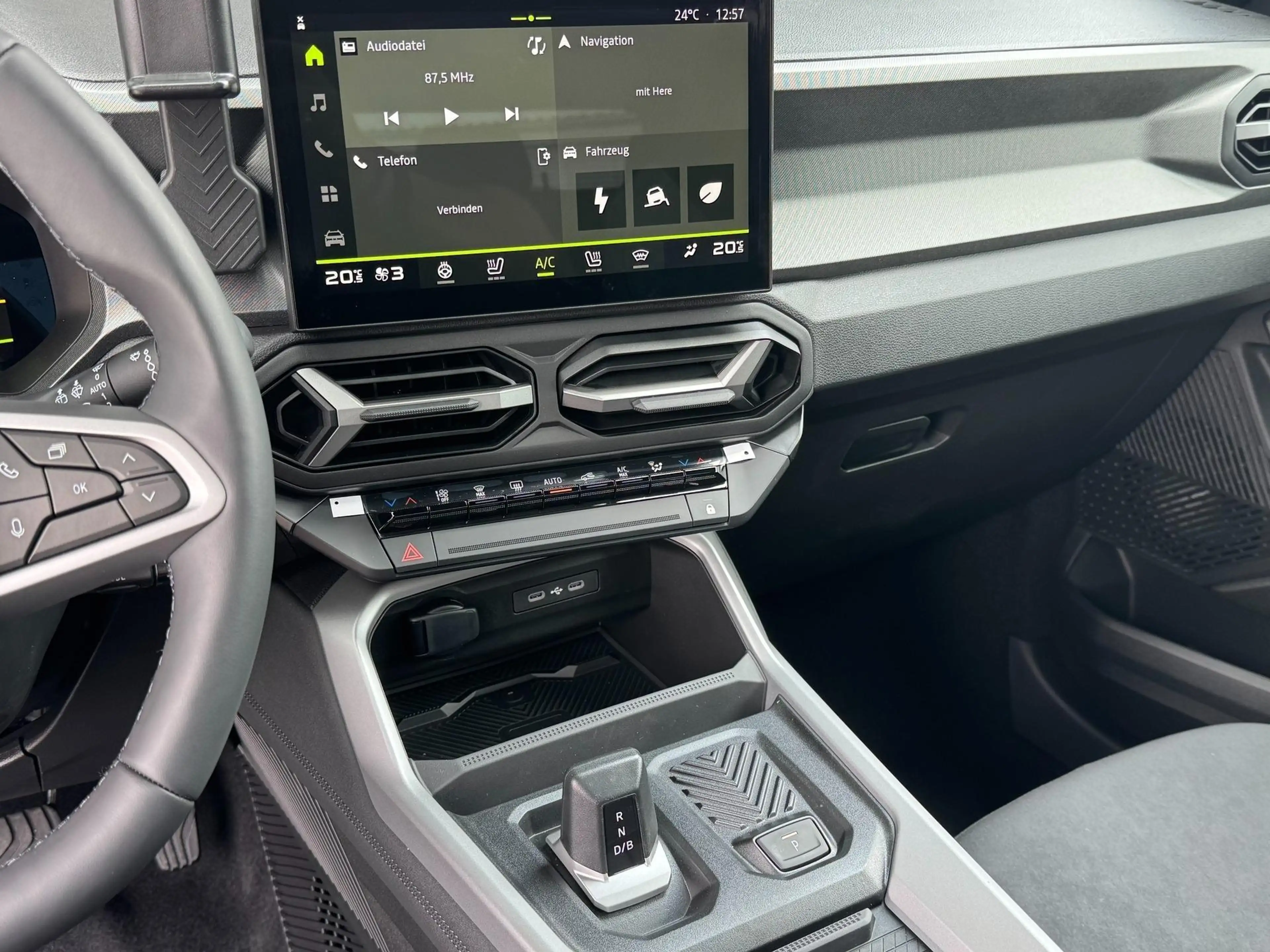 Dacia Bigster Journey Hybrid 155 360° Panorama Kamera el.Heck... — photo 15