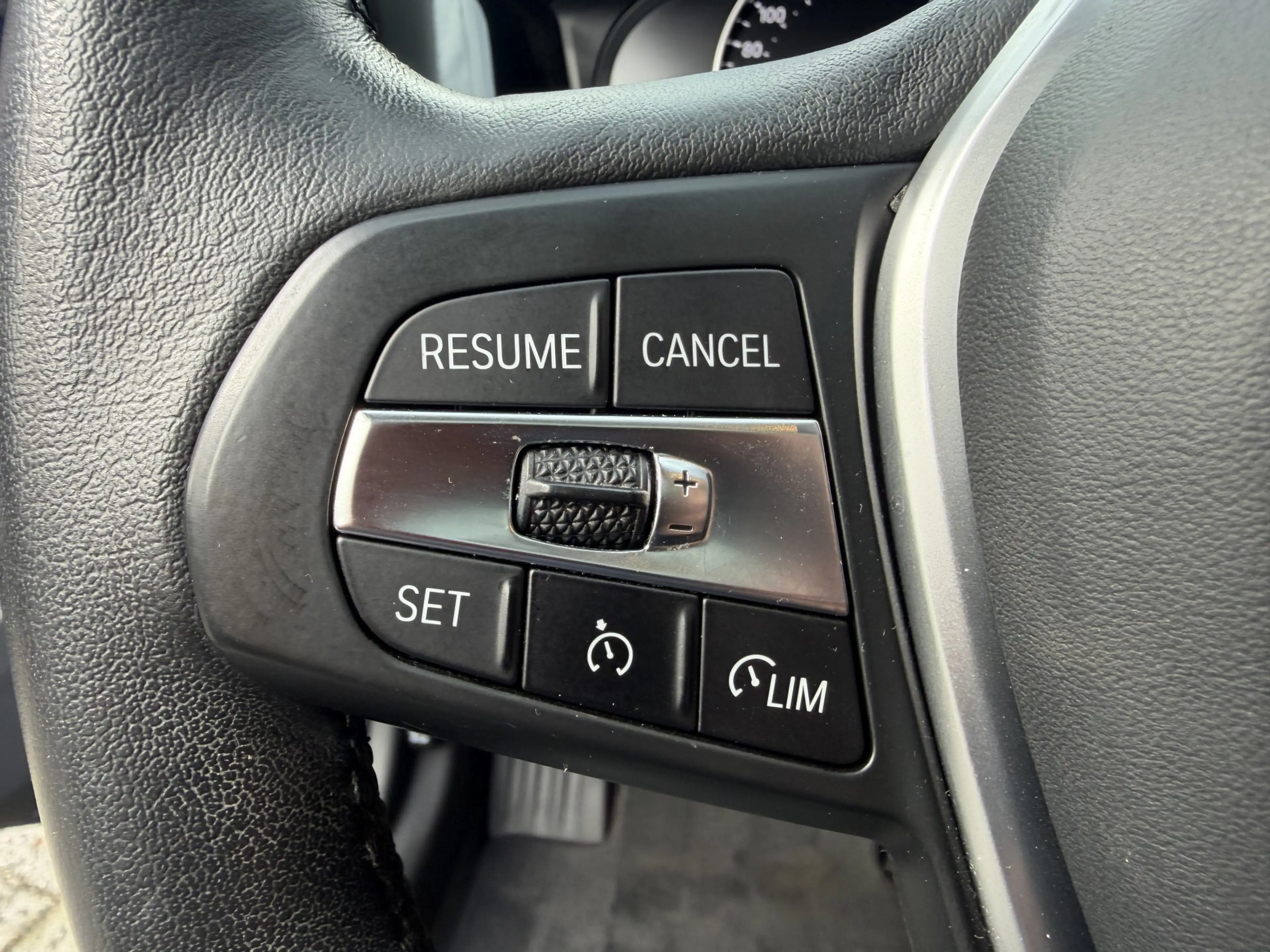 BMW 330 3-serie Touring 330i xDrive High Executive Panoram — photo 24
