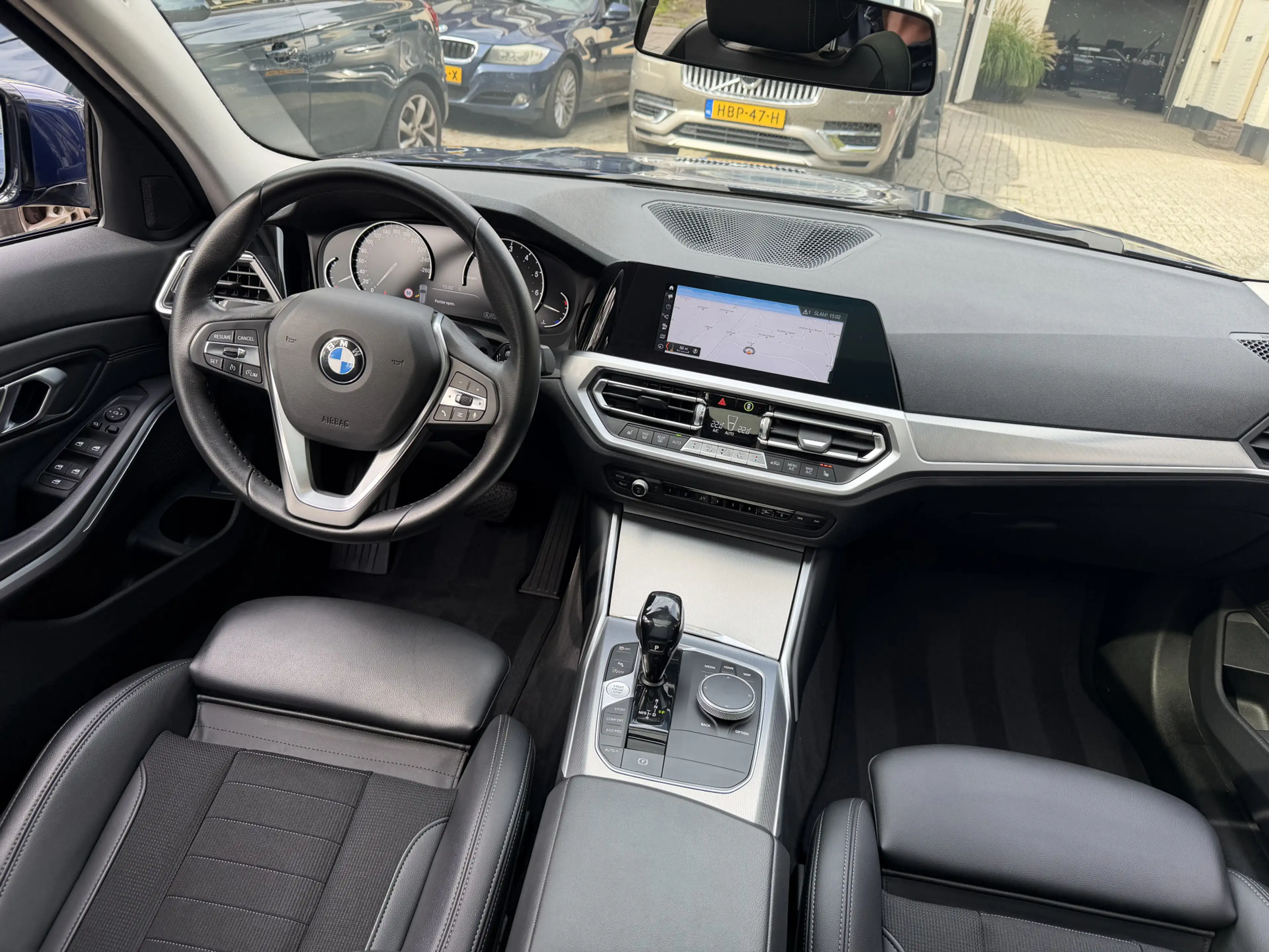 BMW 330 3-serie Touring 330i xDrive High Executive Panoram — photo 4