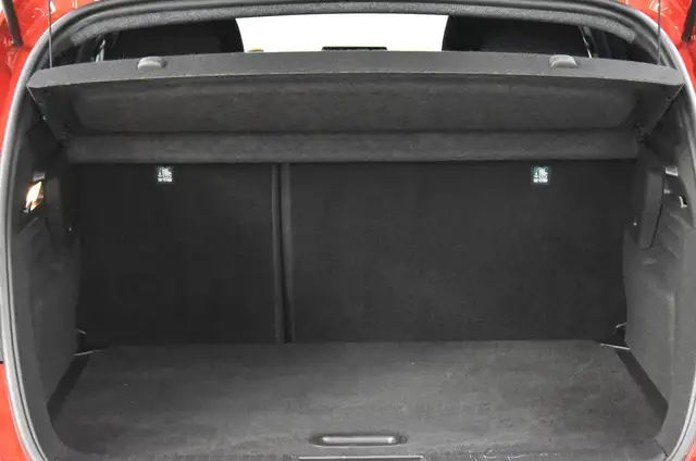 Renault Captur view 14
