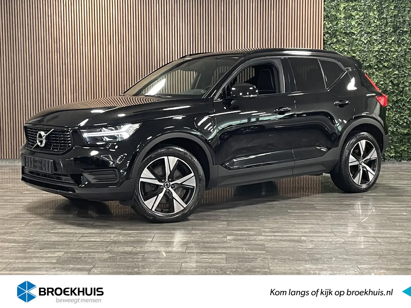 Volvo XC40 T4 Recharge R-Design | Schuifdak | Harman Kardon | Schwarz - 1