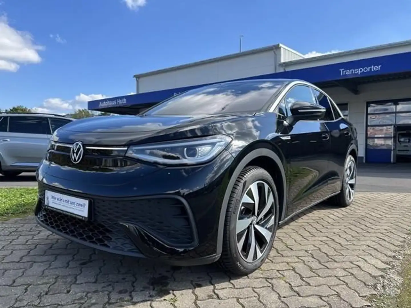 Volkswagen ID.5 Pro AHK IQ-Light ACC KAMERA APP WINTERPAKET Schwarz - 1