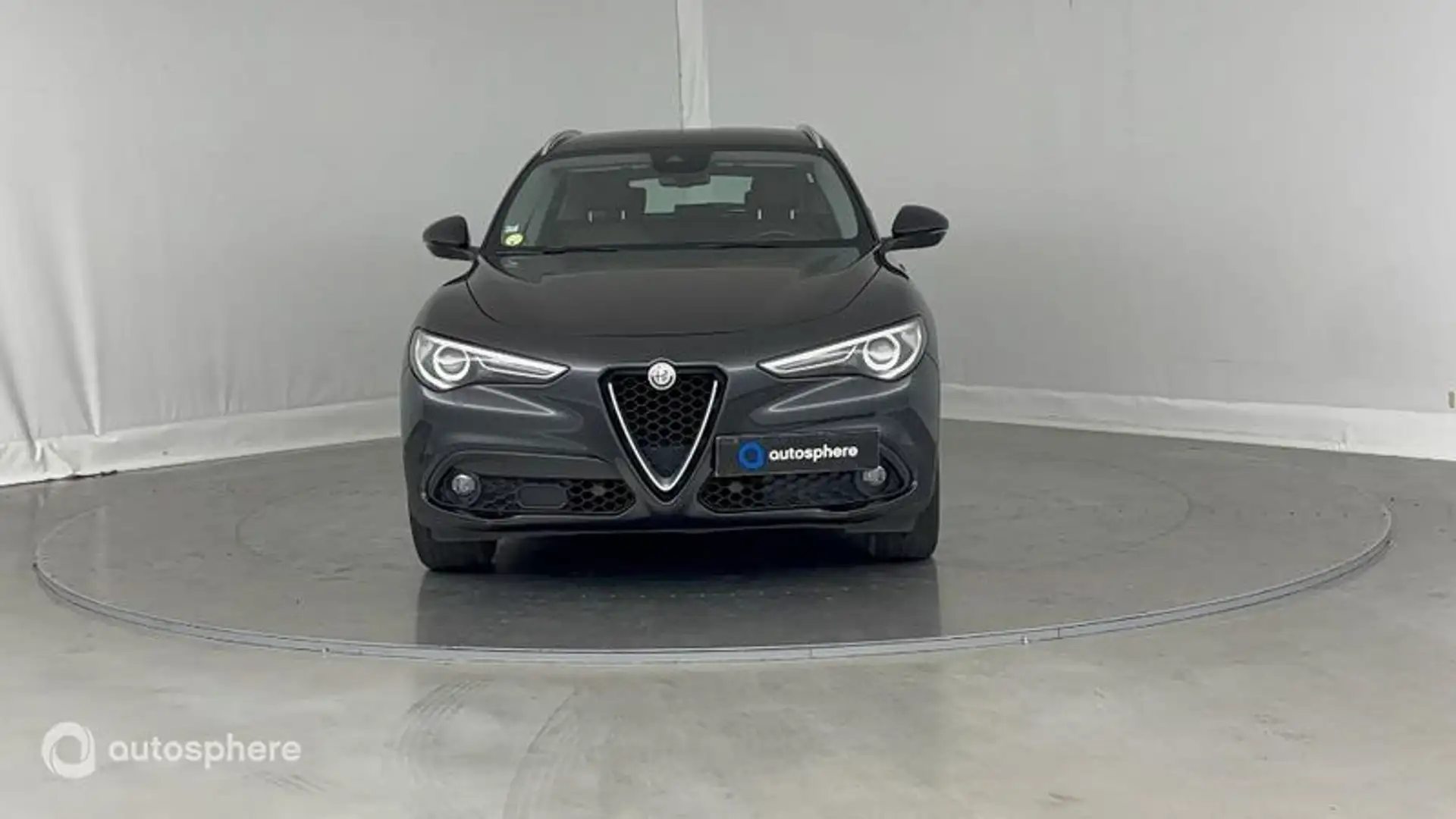 Alfa Romeo Stelvio 2.2 Diesel 180ch Lusso AT8 - 2