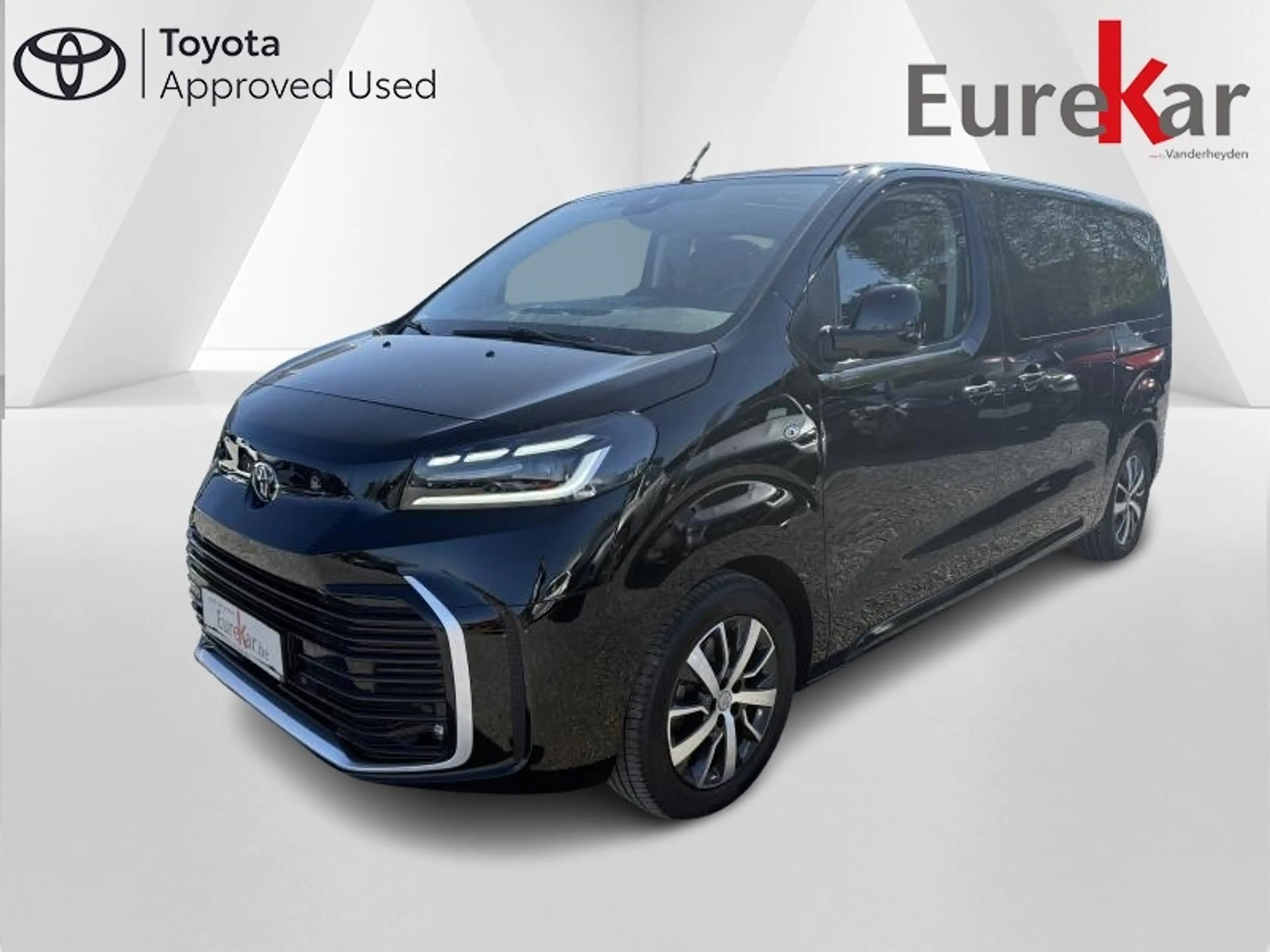 Toyota Verso Family PR 8pl MEDIUM
