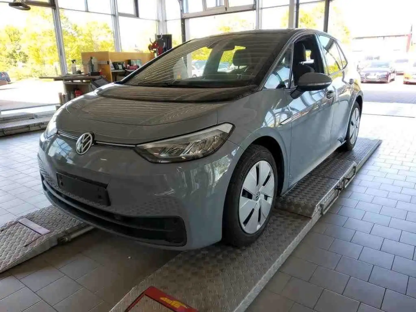 Volkswagen ID.3 Pure Performance 110 kW City Grau - 1