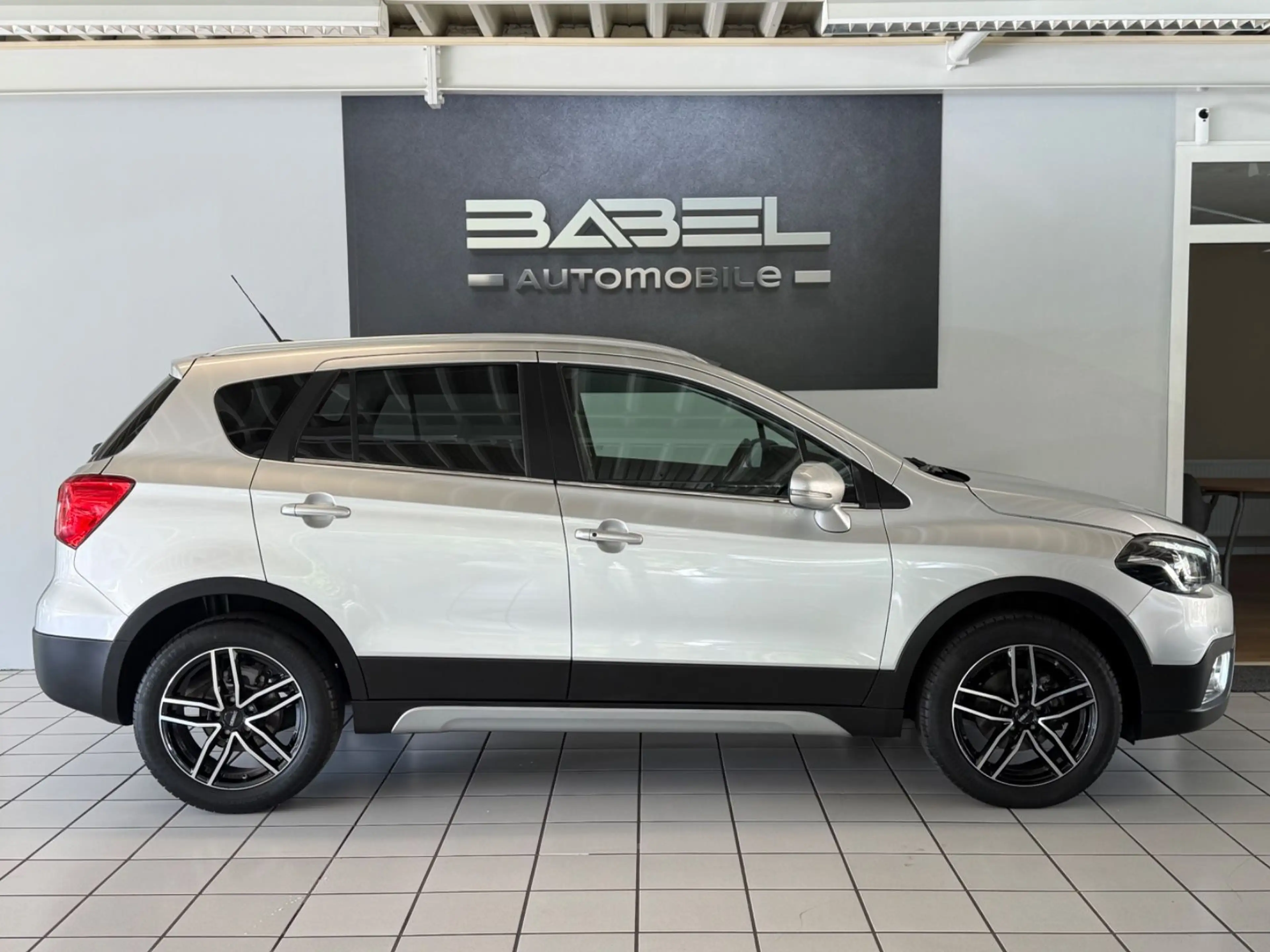 Suzuki SX4 S-Cross — photo 7
