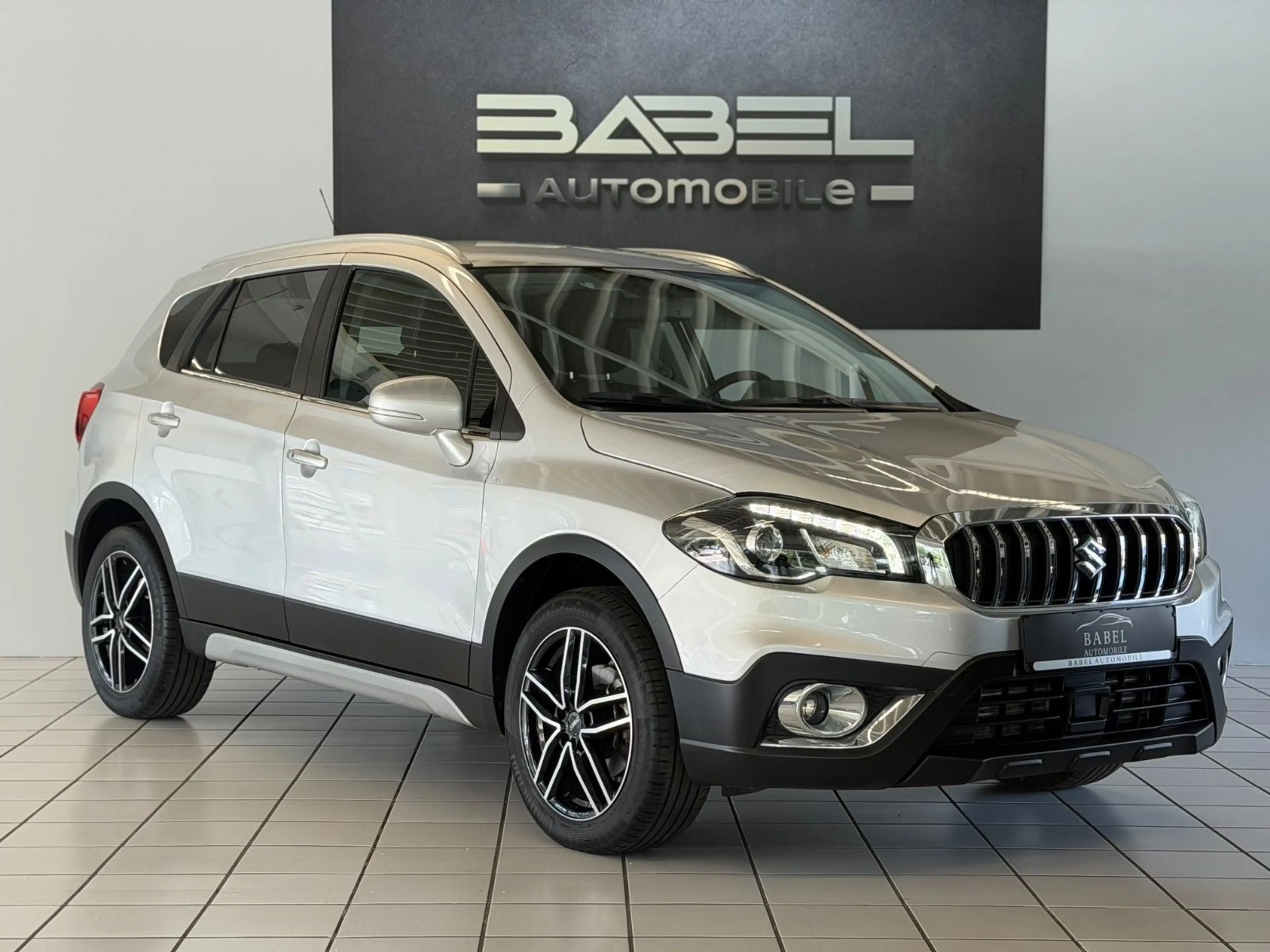 Suzuki SX4 S-Cross — photo 2
