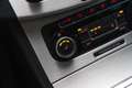 Volkswagen Passat Variant 1.8 TSI Highline , Panoramadak, Stoelverwarming, Schwarz - thumbnail 18