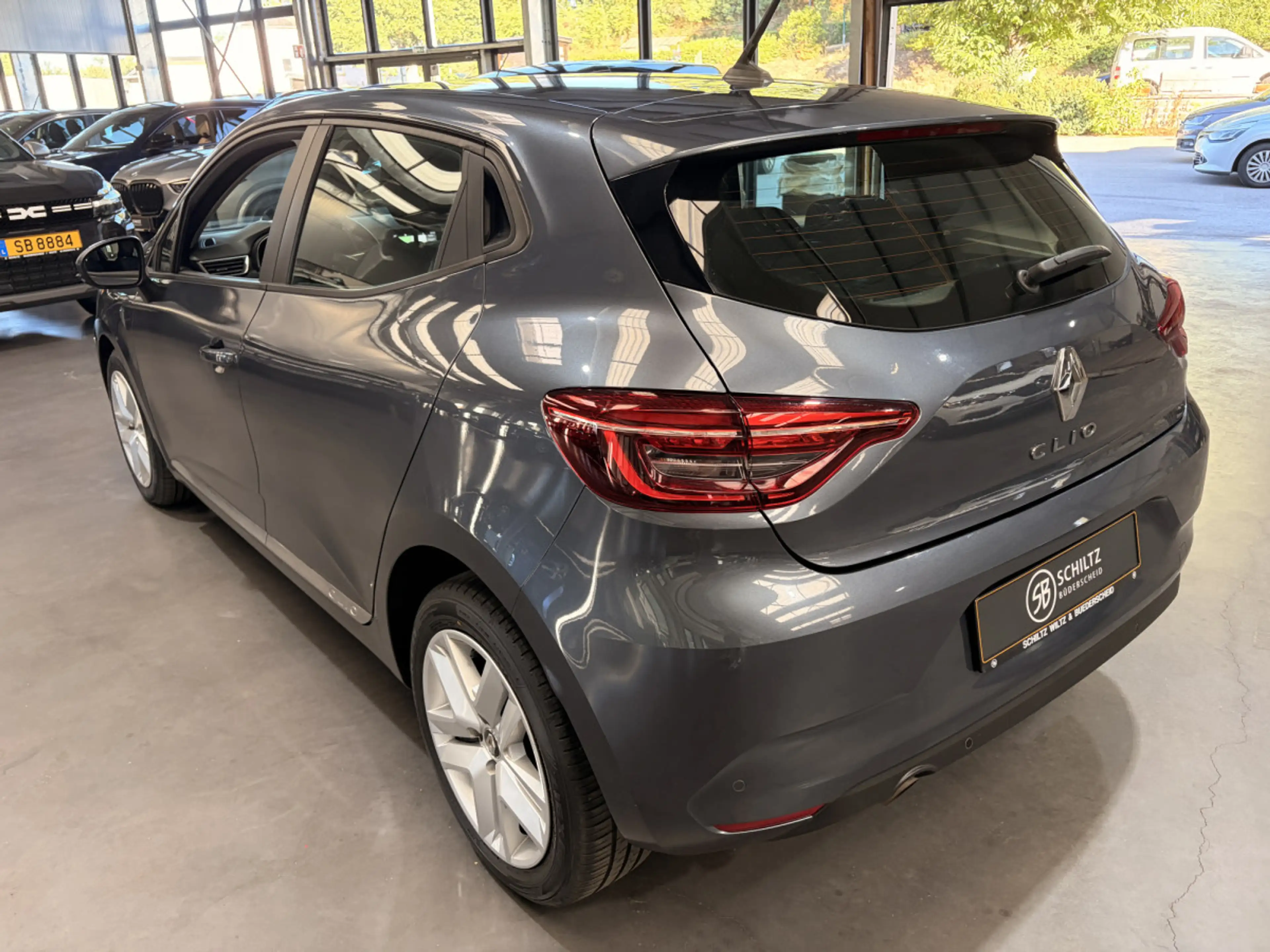 Renault Clio 1.5 dCi 86HP — photo 5