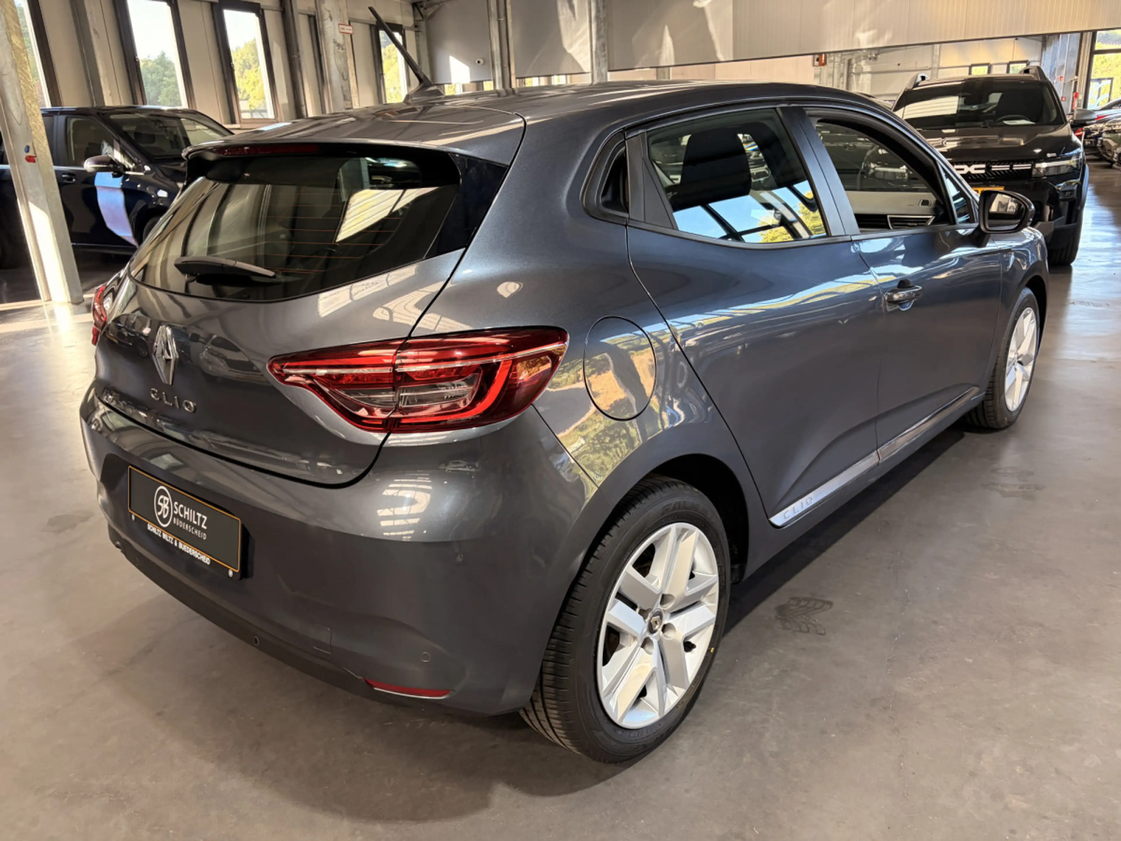 Renault Clio 1.5 dCi 86HP — photo 3