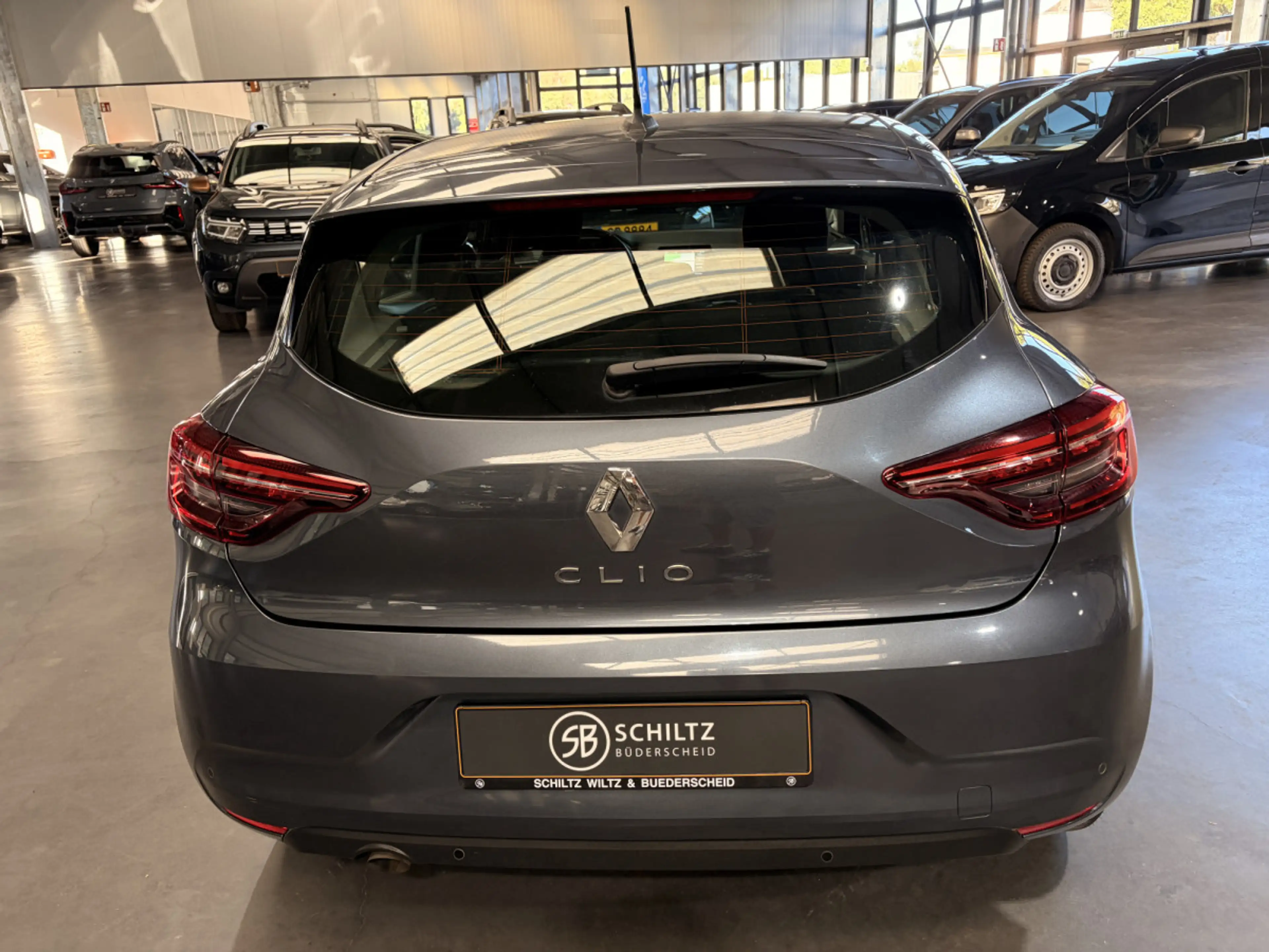 Renault Clio 1.5 dCi 86HP — photo 4