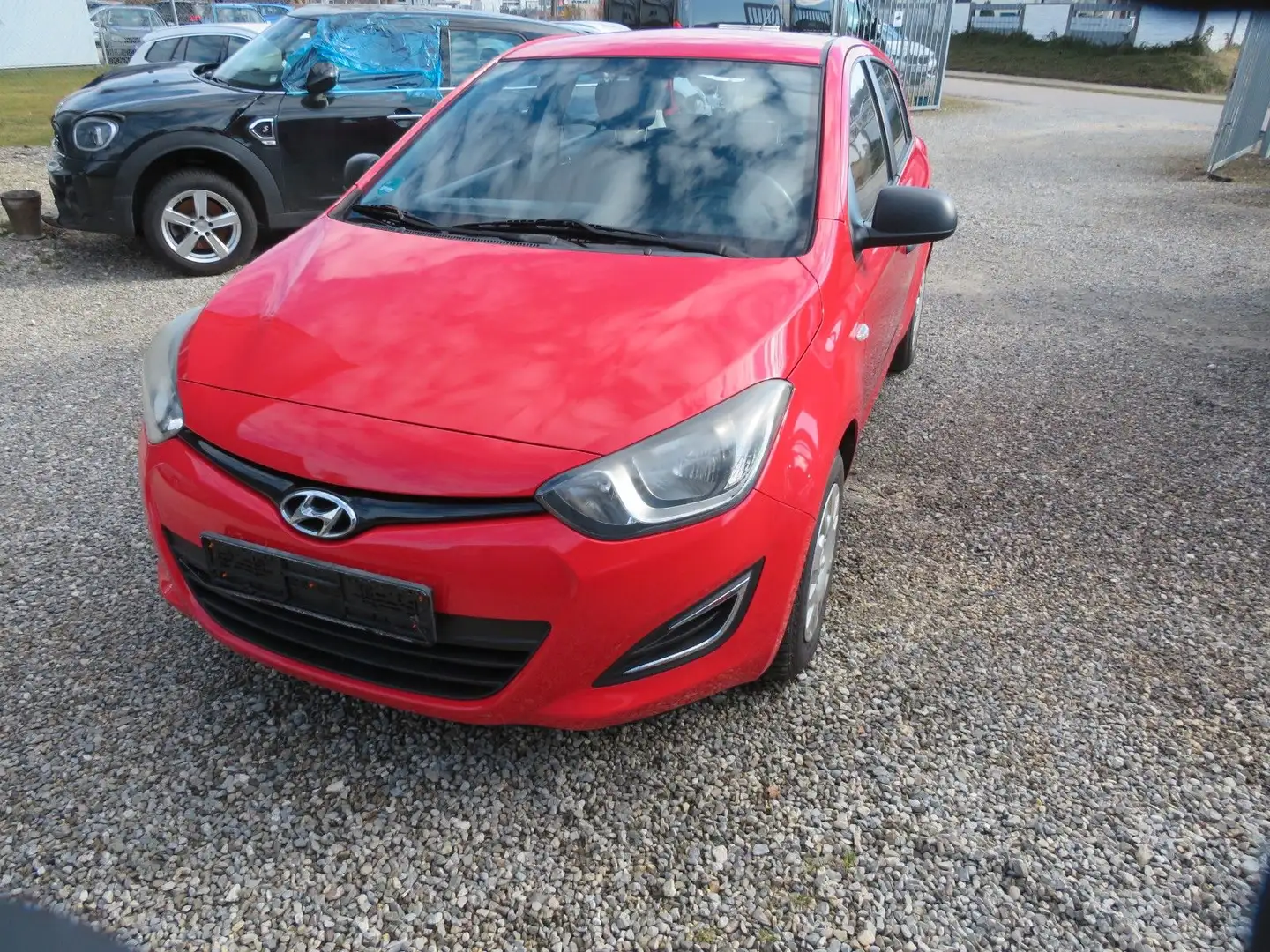 Hyundai i20 FIFA World Cup Edition Rot - 1
