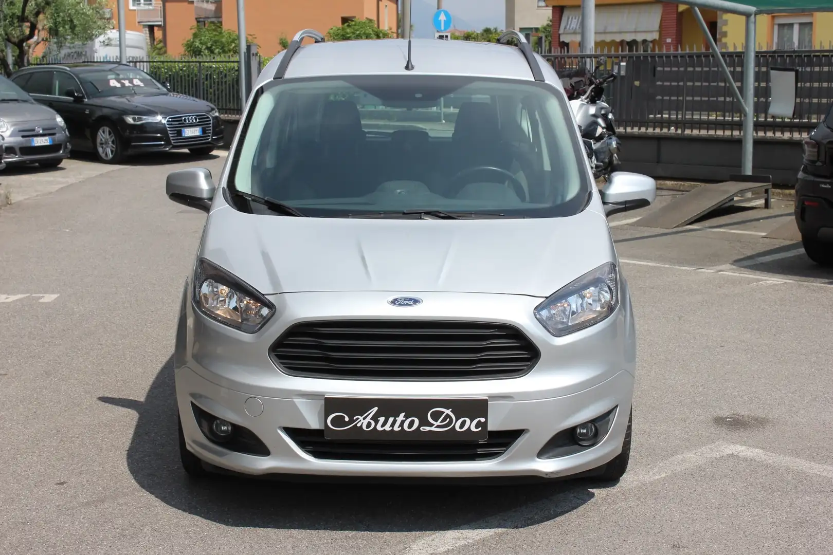 Ford Tourneo Courier FORD TOURNEO COURIER 1.5 DCI 75CV PREZZO FINITO NO Grigio - 2