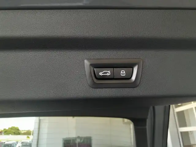 BMW X2 view 11