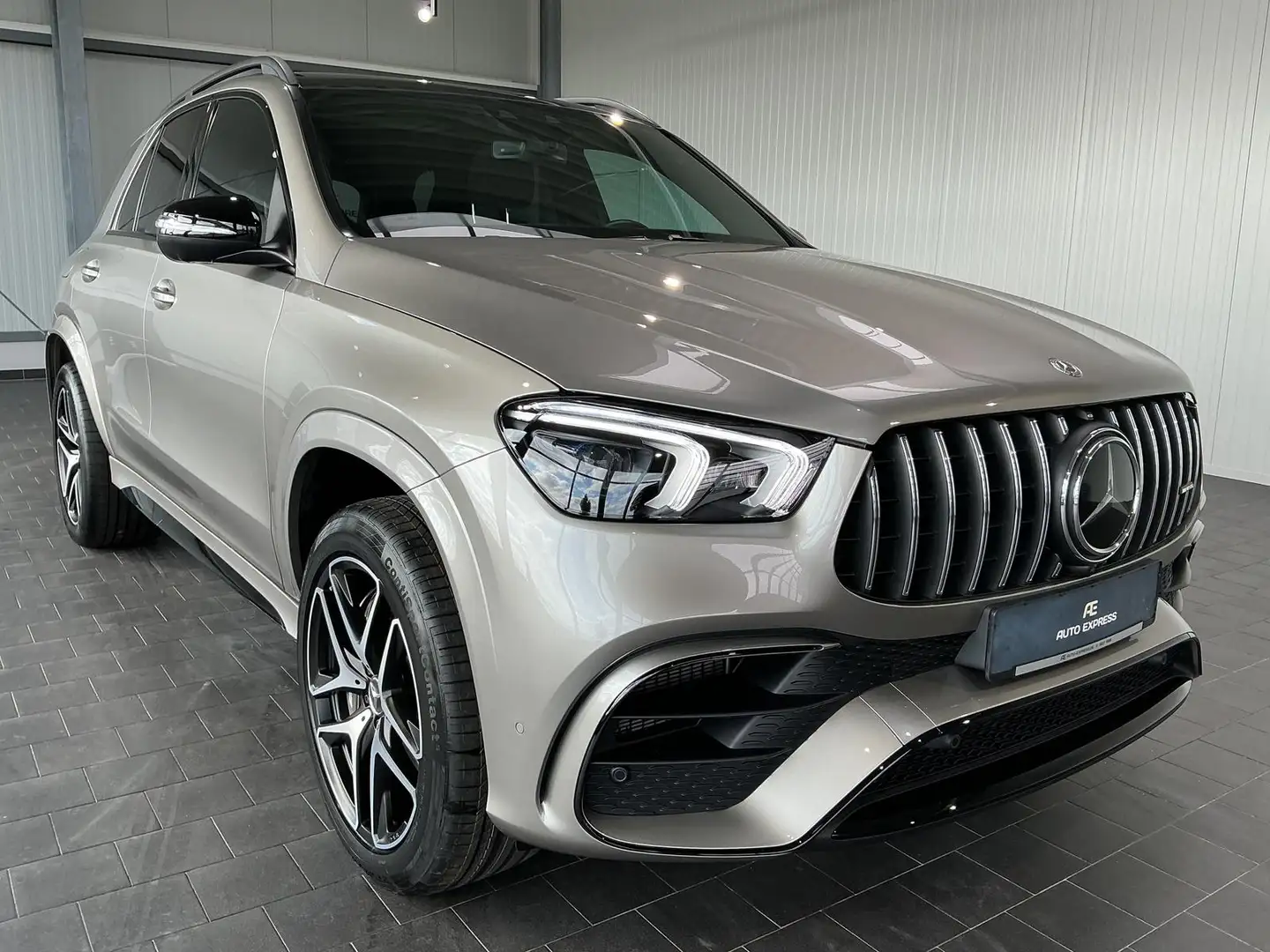 Mercedes-Benz GLE 63 AMG 4M+Pamo+Standheizung+AHK+Burmester Argento - 2