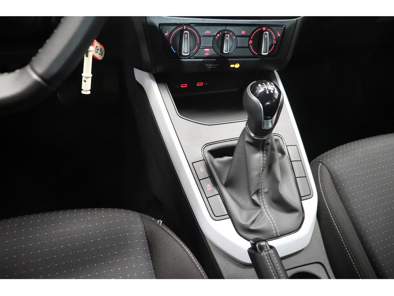 SEAT Arona 1.0 TSI Style #App-Connect #LED — photo 9