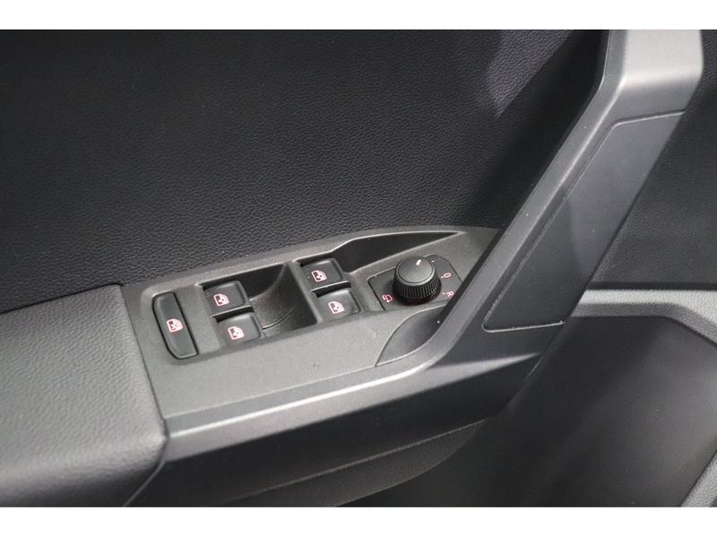 SEAT Arona 1.0 TSI Style #App-Connect #LED — photo 12