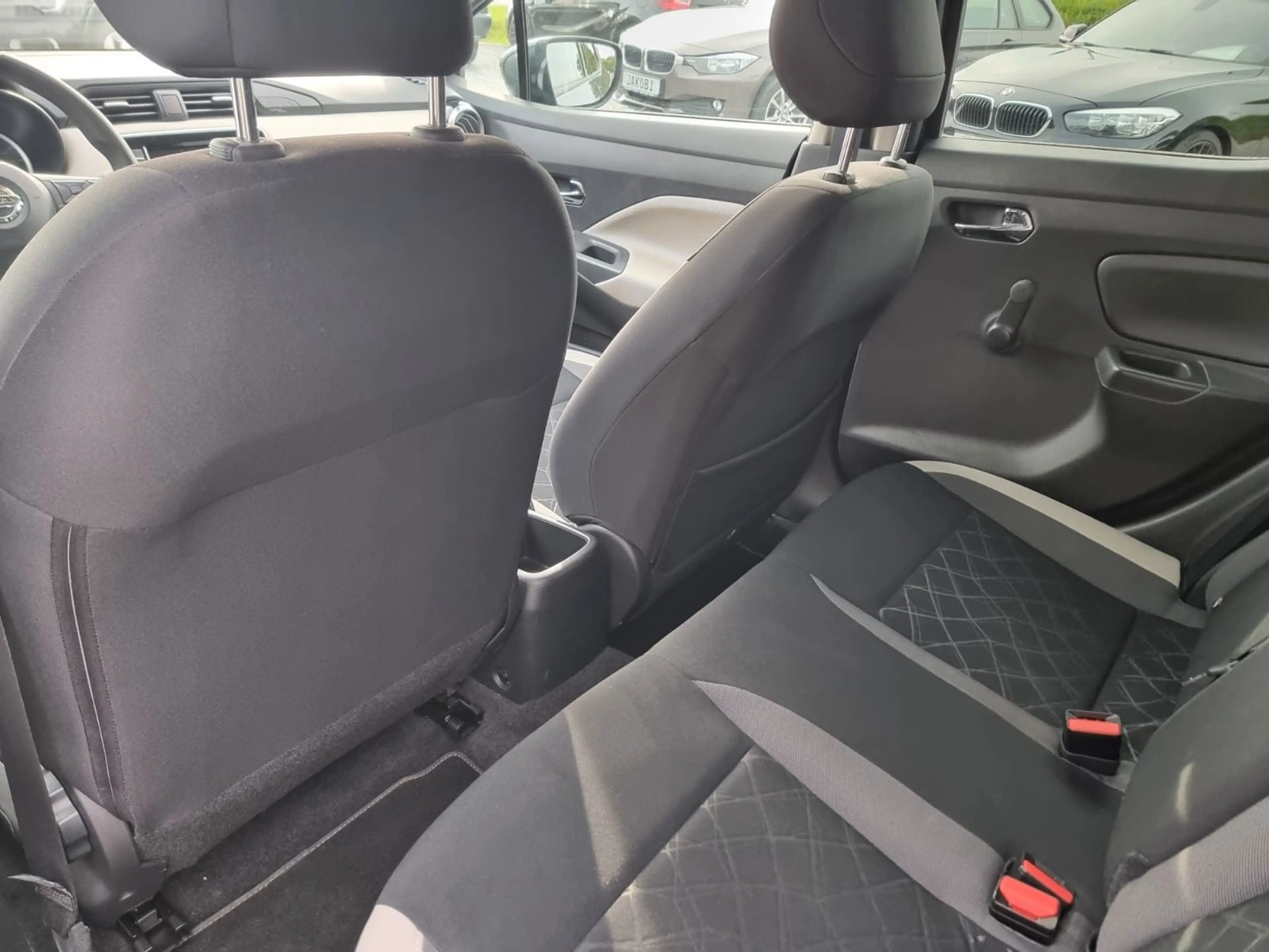 Nissan Micra N-Way MFL TEMPO ISOFIX BT PDC — photo 15
