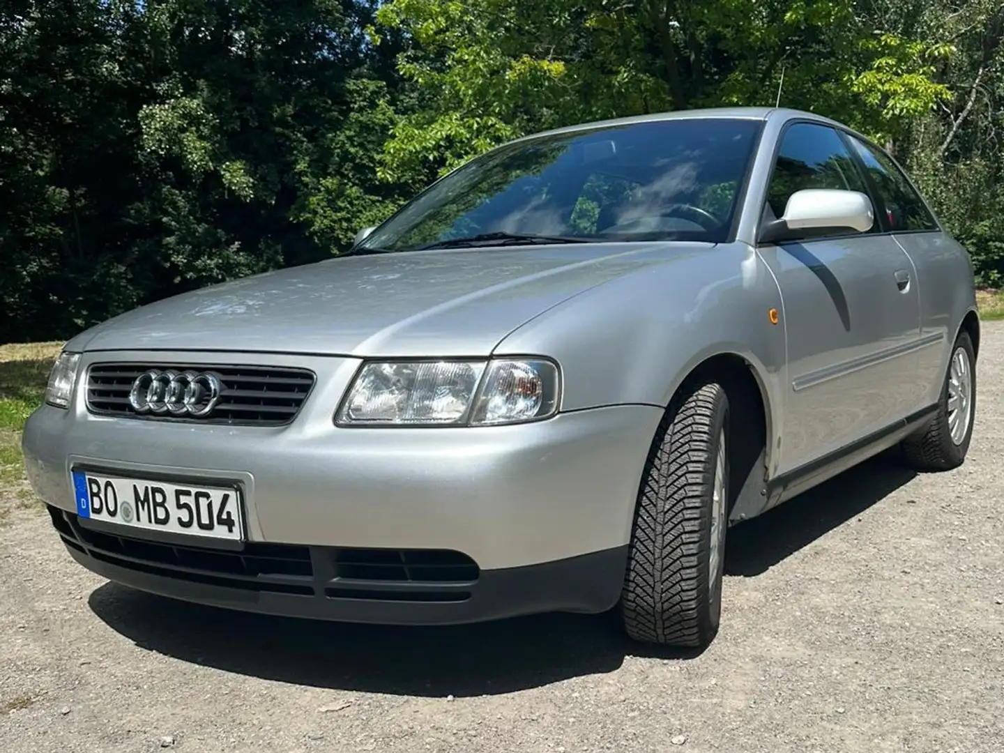 Audi A3 A3 1.6 Ambiente Silber - 1