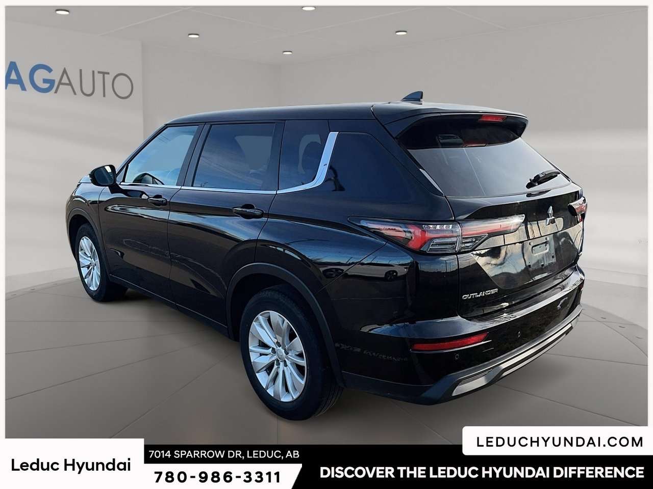 2026 Mitsubishi Outlander ES — снимка 4