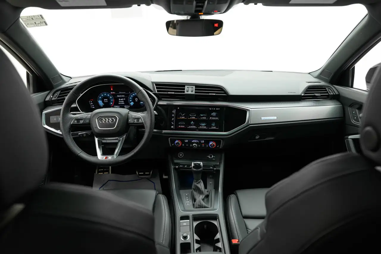 Audi Q3 снимка Audi Q3