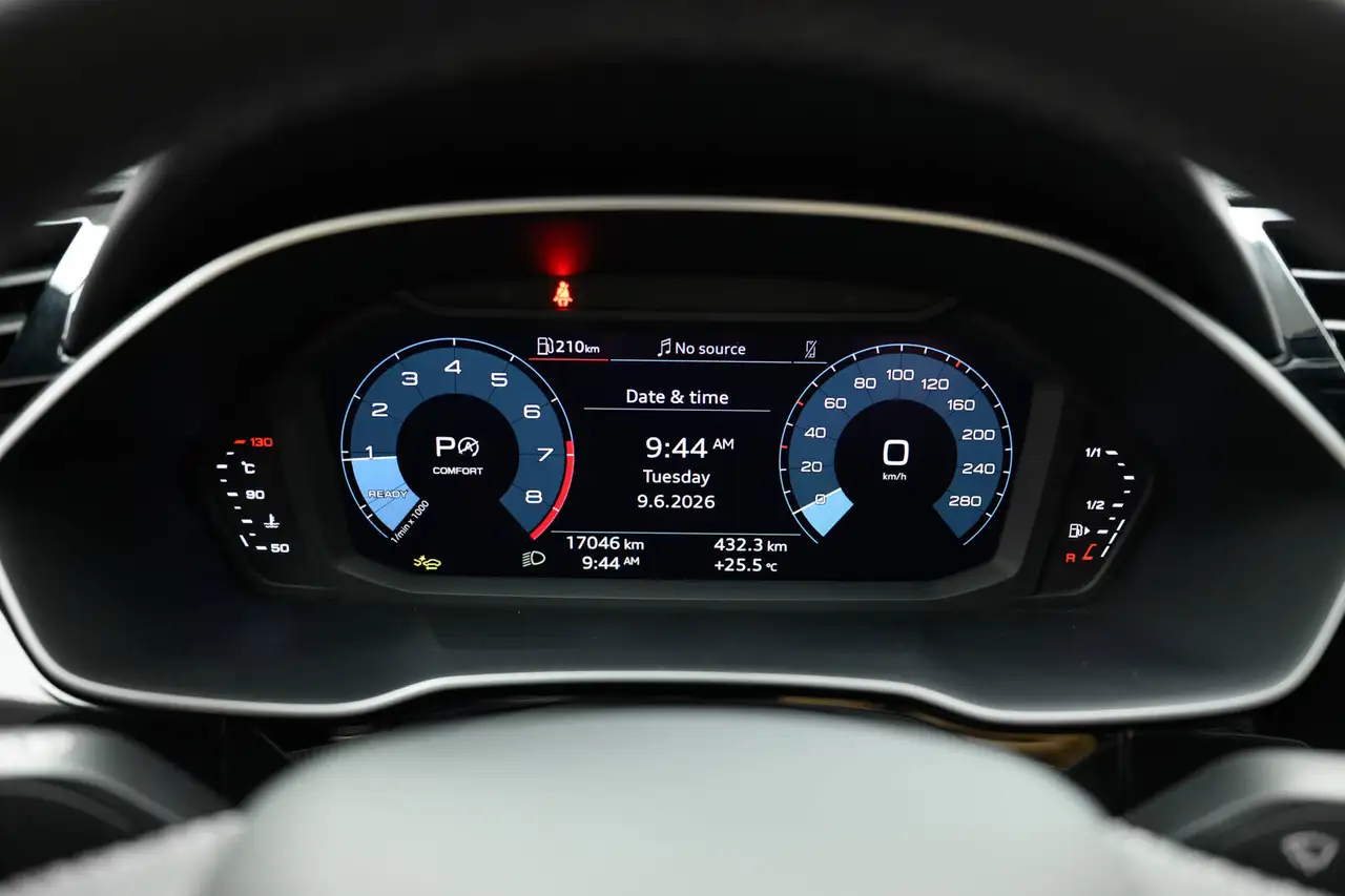 Audi Q3 снимка Audi Q3