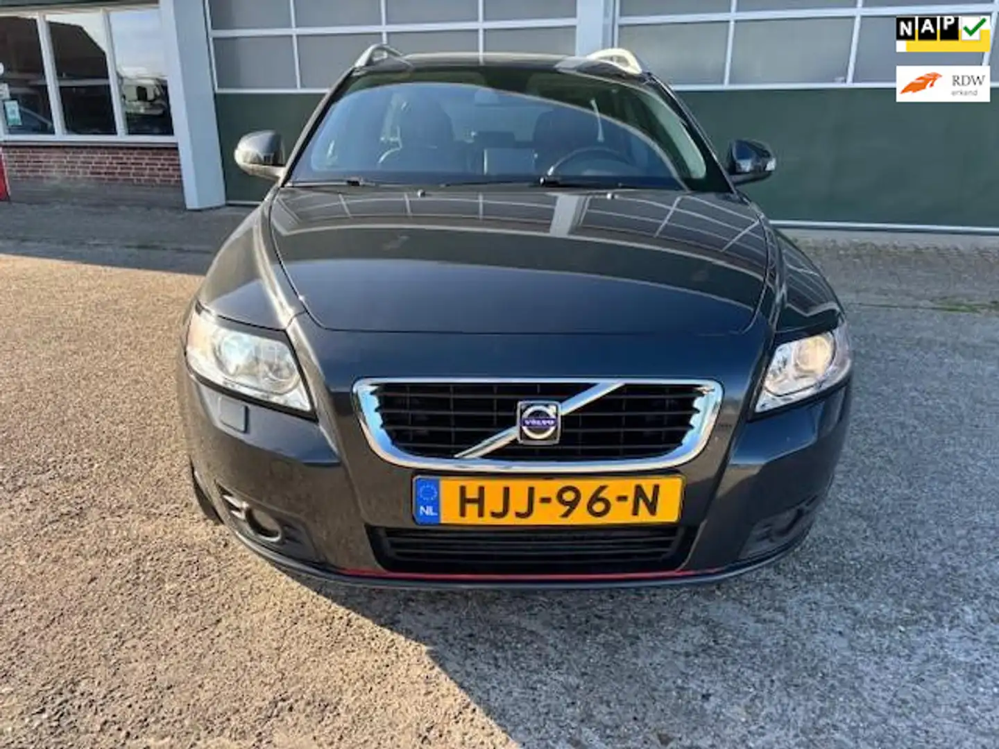 Volvo V50 2.5 T5 AWD Summum Aut 230 pk/ Tel/Leer/Dynaudio/2x Gris - 1