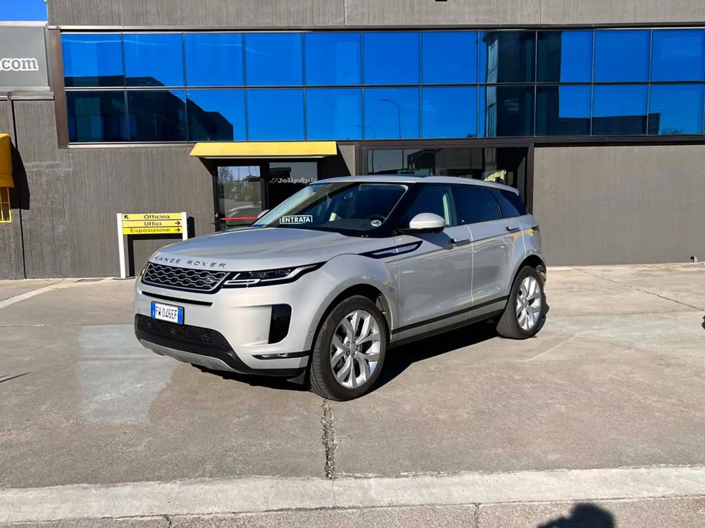 Land Rover Range Rover Evoque 2.0d i4 mhev R-Dynamic SE awd 180cv auto Grigio - 1