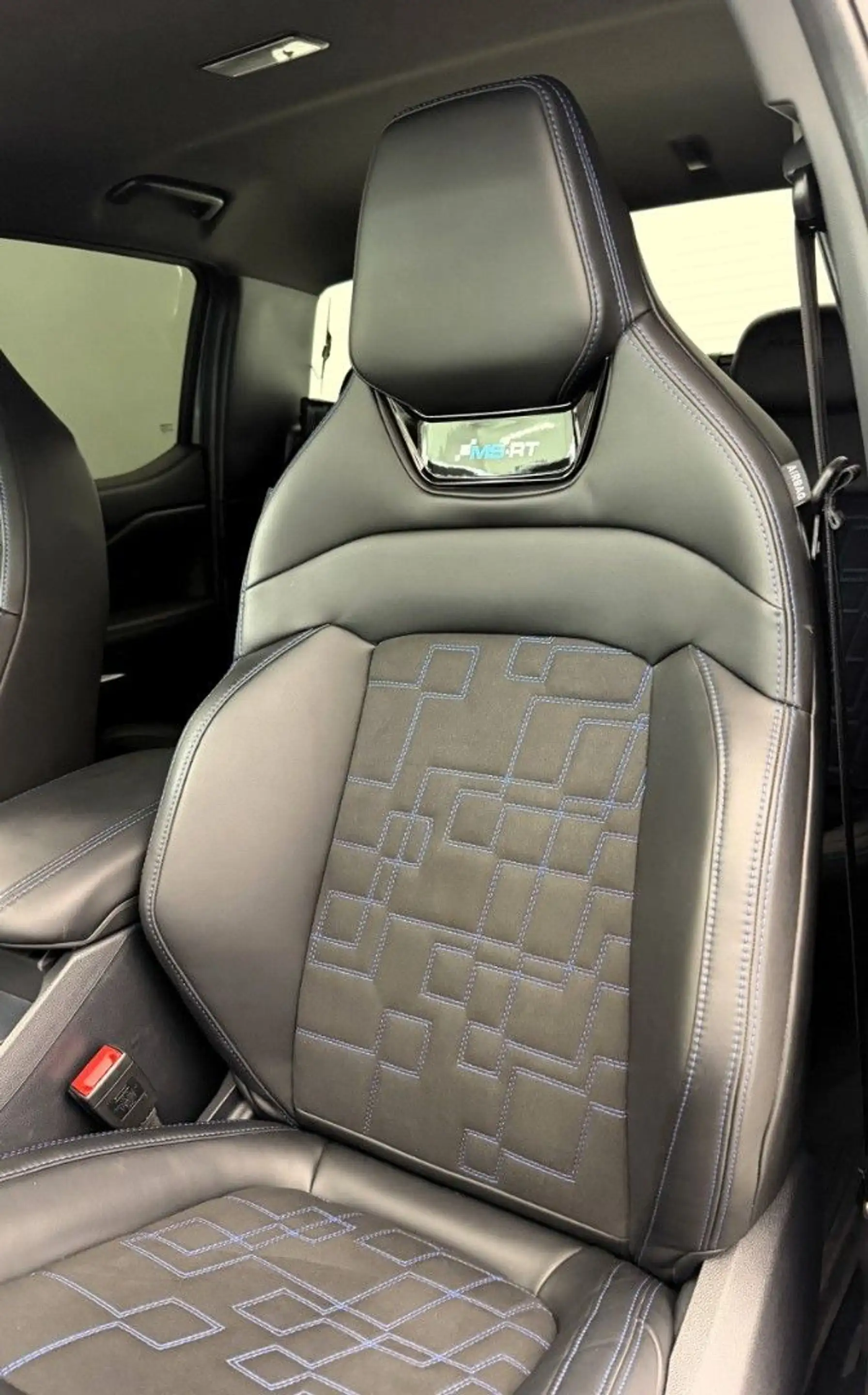 Ford Ranger MS-RT e-4WD °GARANTIE 02.2030°Rollo° — photo 3