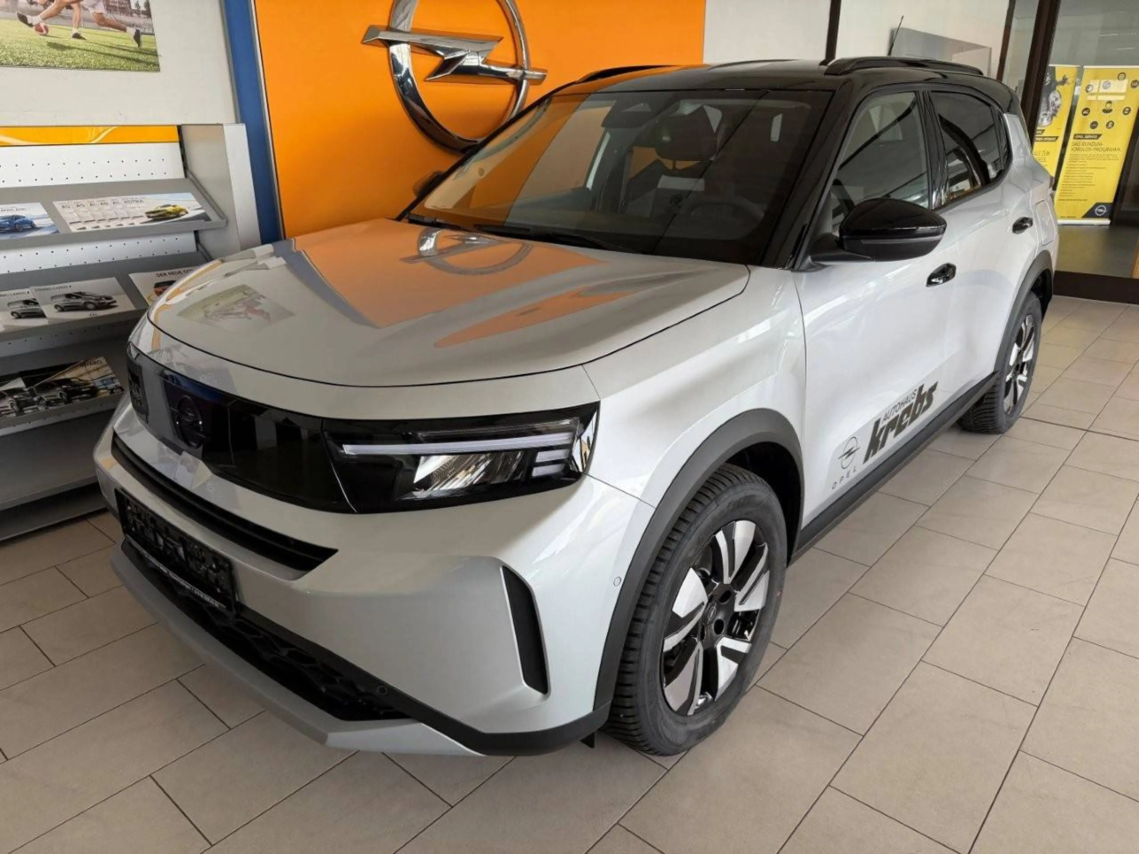 Opel Frontera Frontera 1.2 Hybrid 48V ULTIMATE - NAVI - Kamera - Sitzheizung - Lenkradheizung — photo 2
