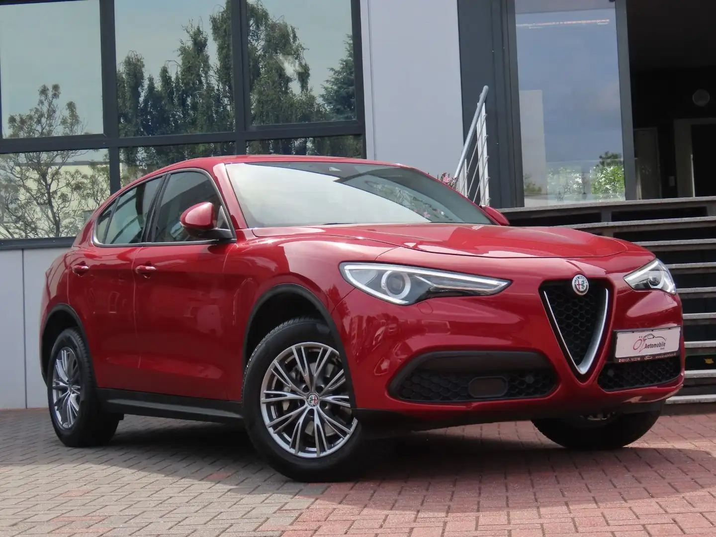 Alfa Romeo Stelvio Super Q4 Autom. Leder Navigation Rot - 1