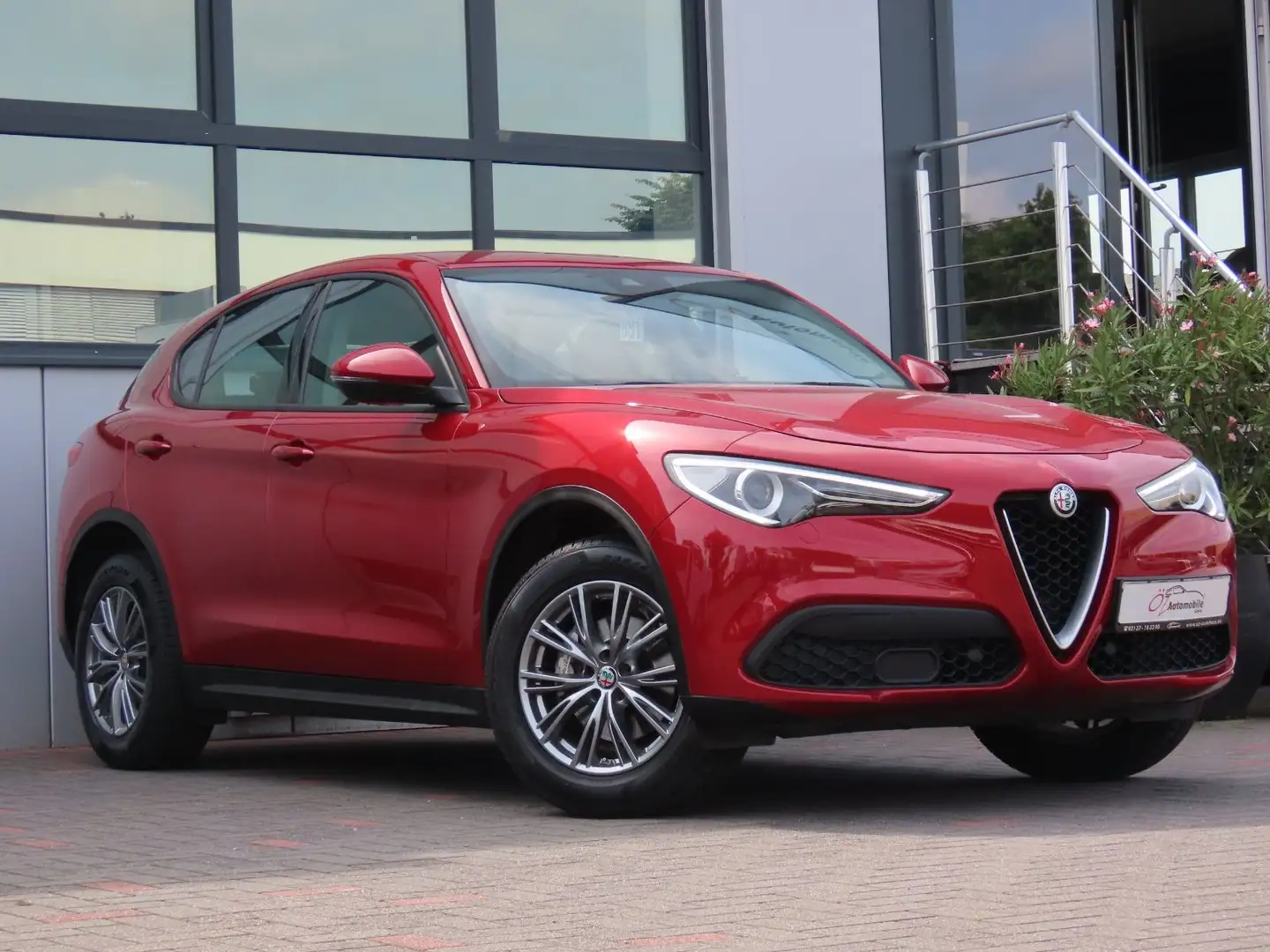 Alfa Romeo Stelvio Super Q4 Autom. Leder Navigation Rot - 2