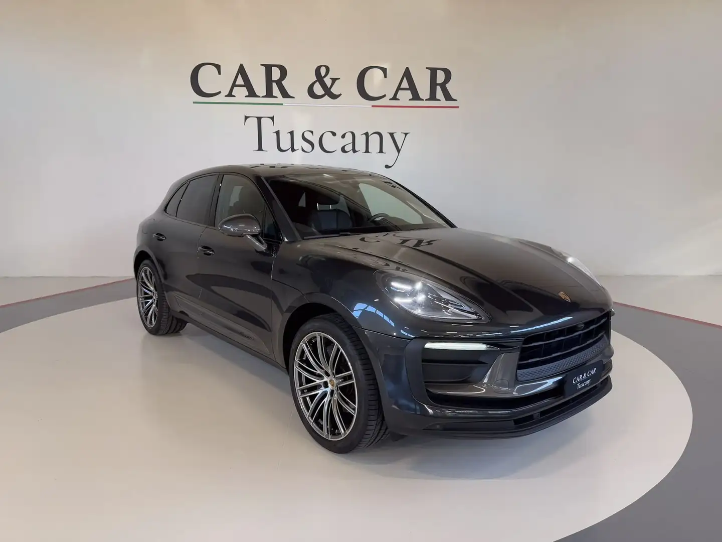 Porsche Macan 2.0 T - 1