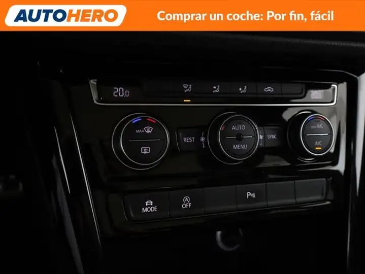 Volkswagen Touran 2019, foto 28