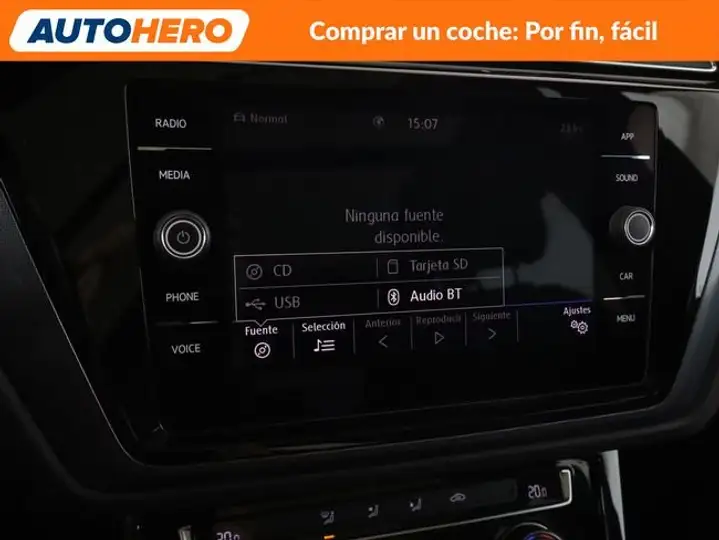 Volkswagen Touran 2019, foto 25