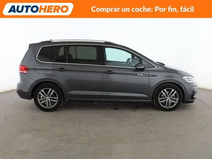 Volkswagen Touran 2019, foto 7