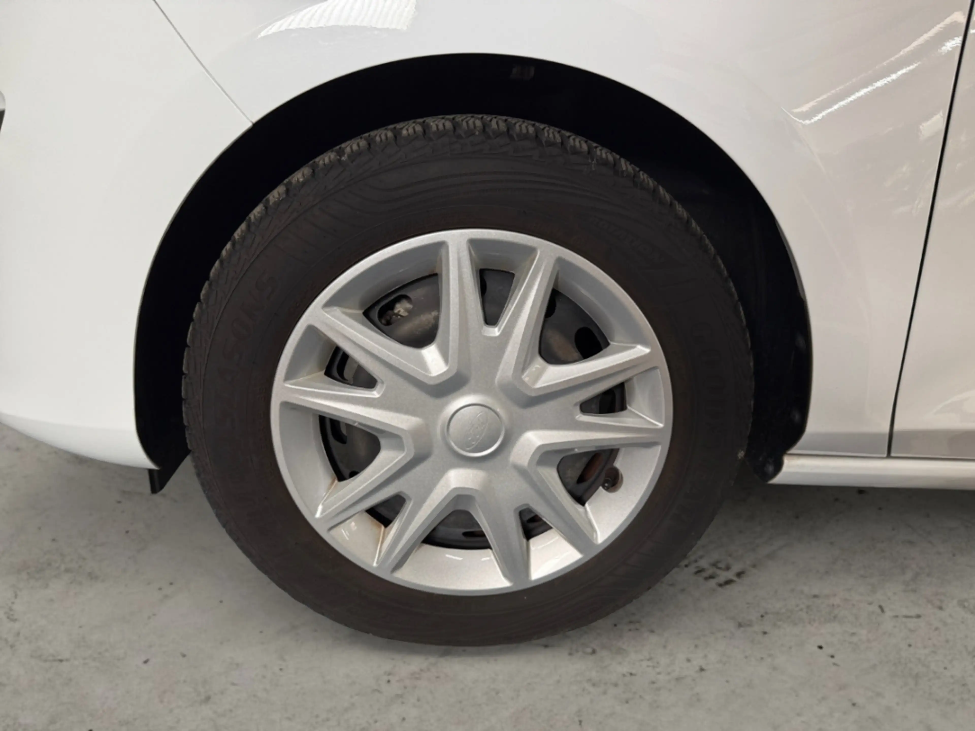 Ford Fiesta ALLWETTER TEMPOMAT APPLE/ANDROID PDC BLUETOOTH KLI — photo 15