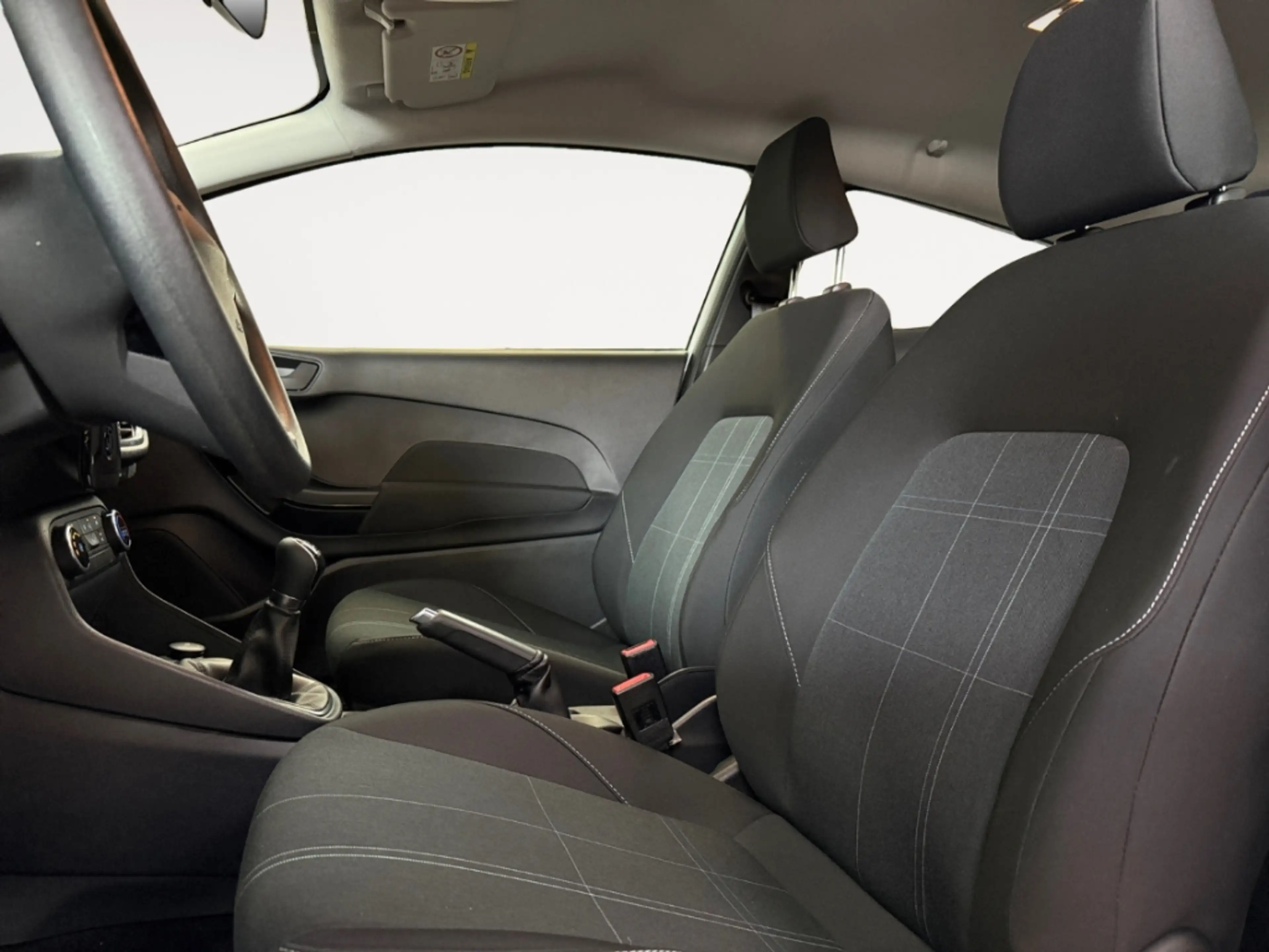 Ford Fiesta ALLWETTER TEMPOMAT APPLE/ANDROID PDC BLUETOOTH KLI — photo 9
