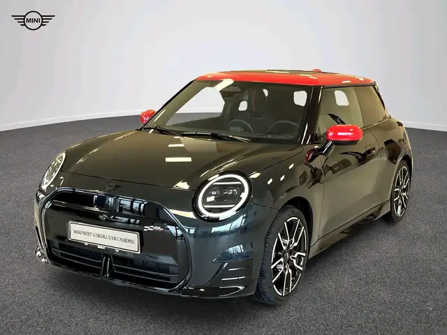 MINI Cooper SE John Cooper Works