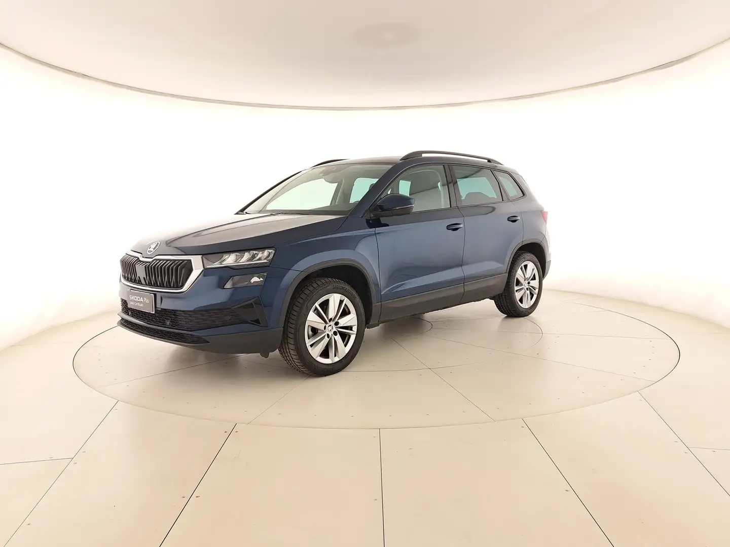 Skoda Karoq 1.0 tsi executive 110cv Bleu - 1