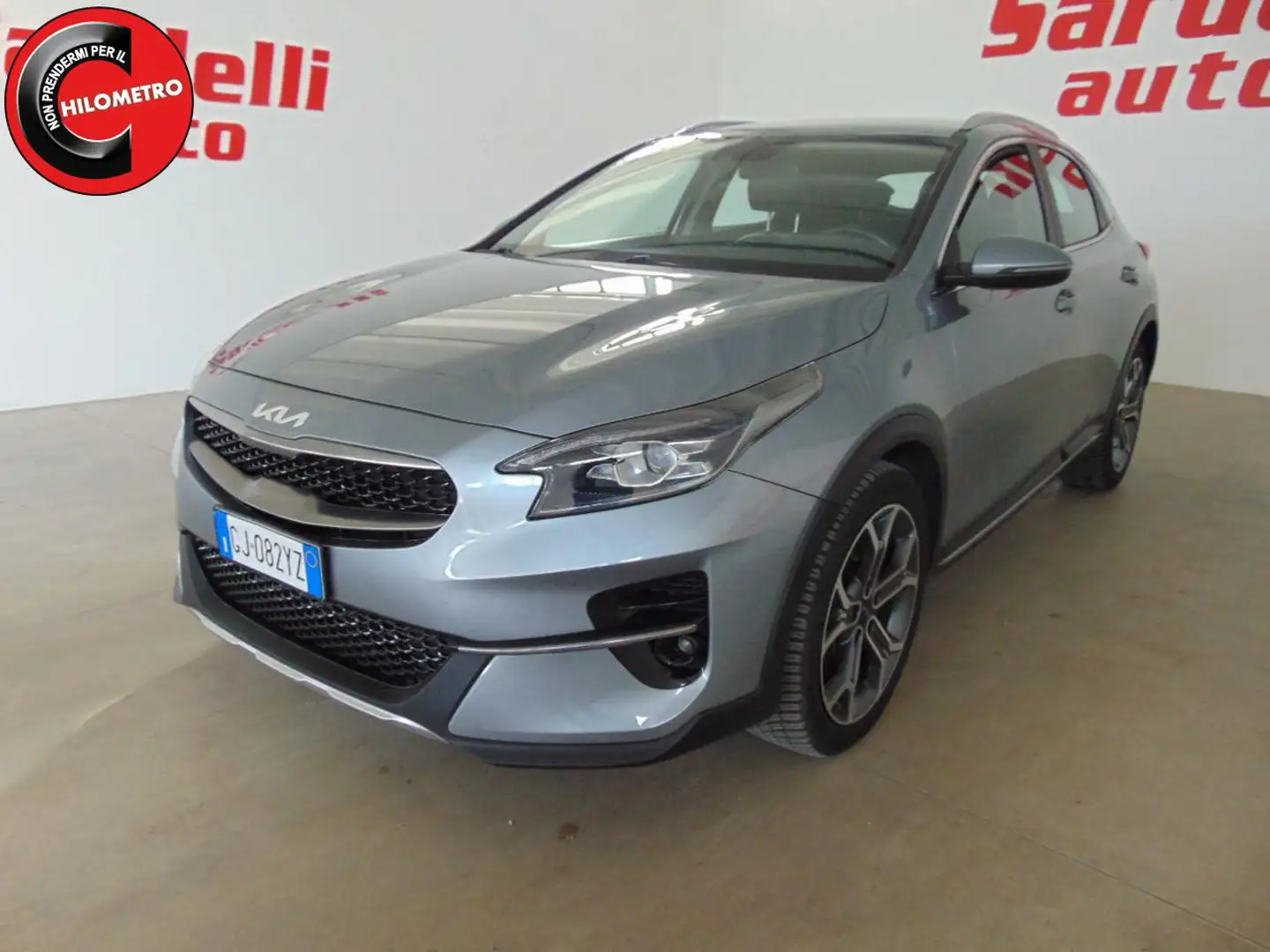 Kia XCeed 1.5 T-GDi 160 CV MHEV DCT Business Gris - 1