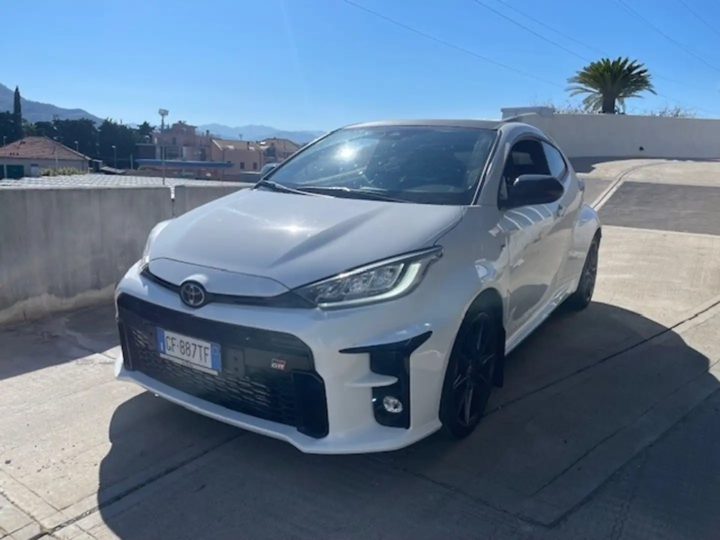 Toyota Yaris 1.6 Turbo 3 porte GR Yaris Circuit Bianco - 1