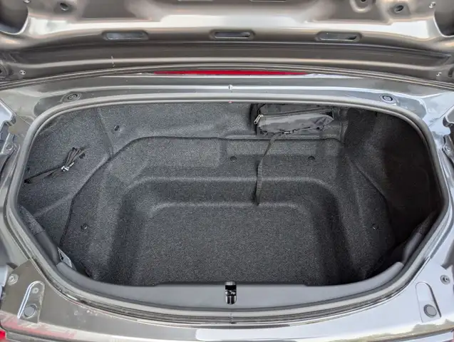 Mazda MX-5 view 23