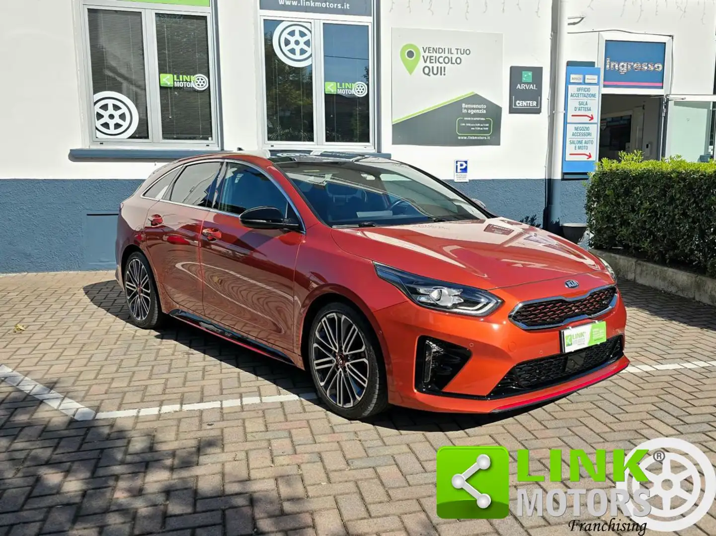 Kia ProCeed / pro_cee'd 1.6 T-GDI GT Orange - 1